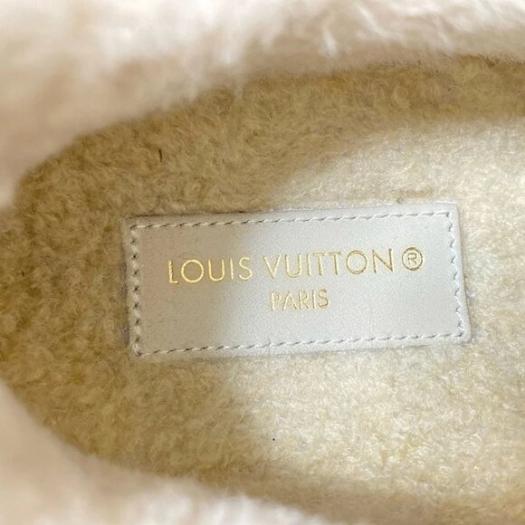 LOUIS VUITTON Timeout Line Sneakers - Beige Women's Sneakers Suede 486-031825 - Picture 9 of 9